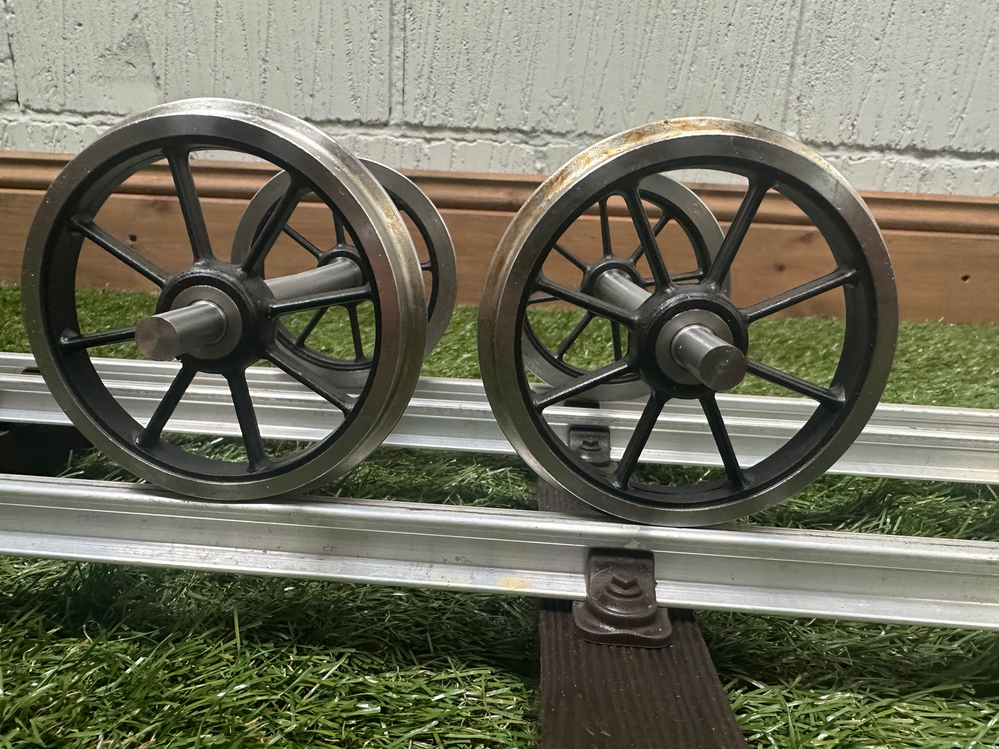 5” Gauge 8 Spoke Wagon wheels
