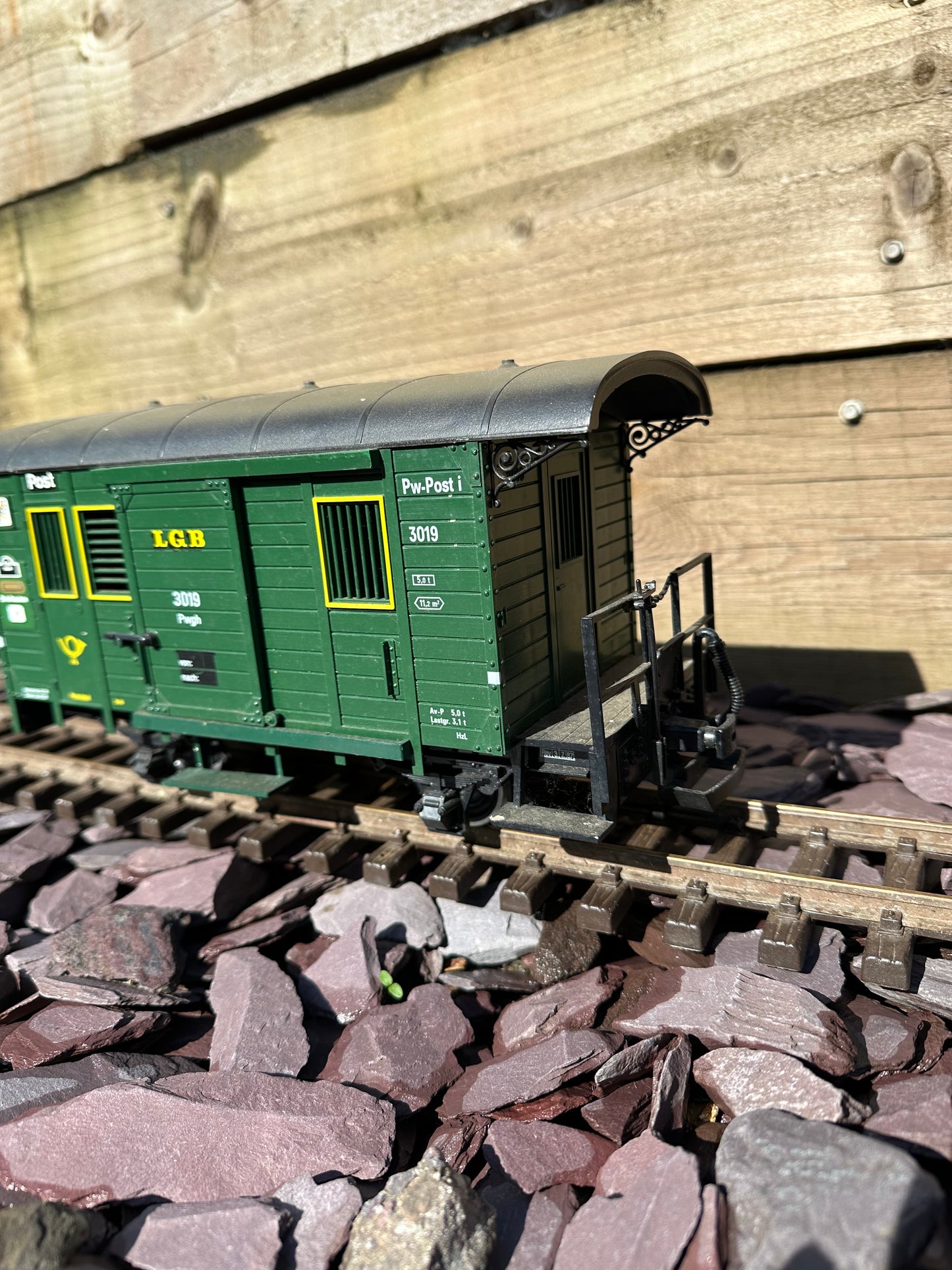 LGB G Gauge 32190 postal Wagon