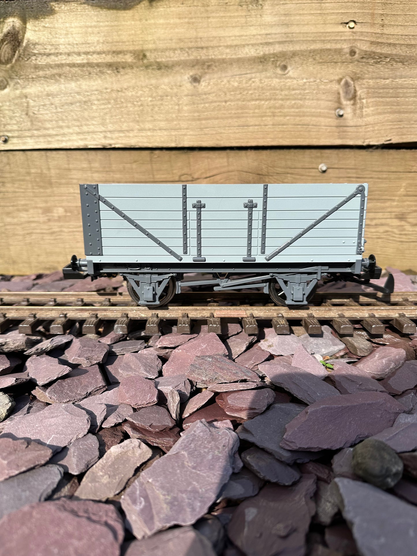 G Gauge Troublesome Trucks