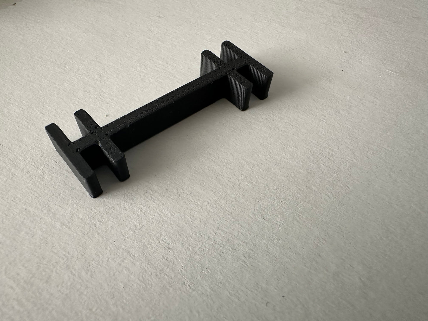 LGB Track Clips pack of 30