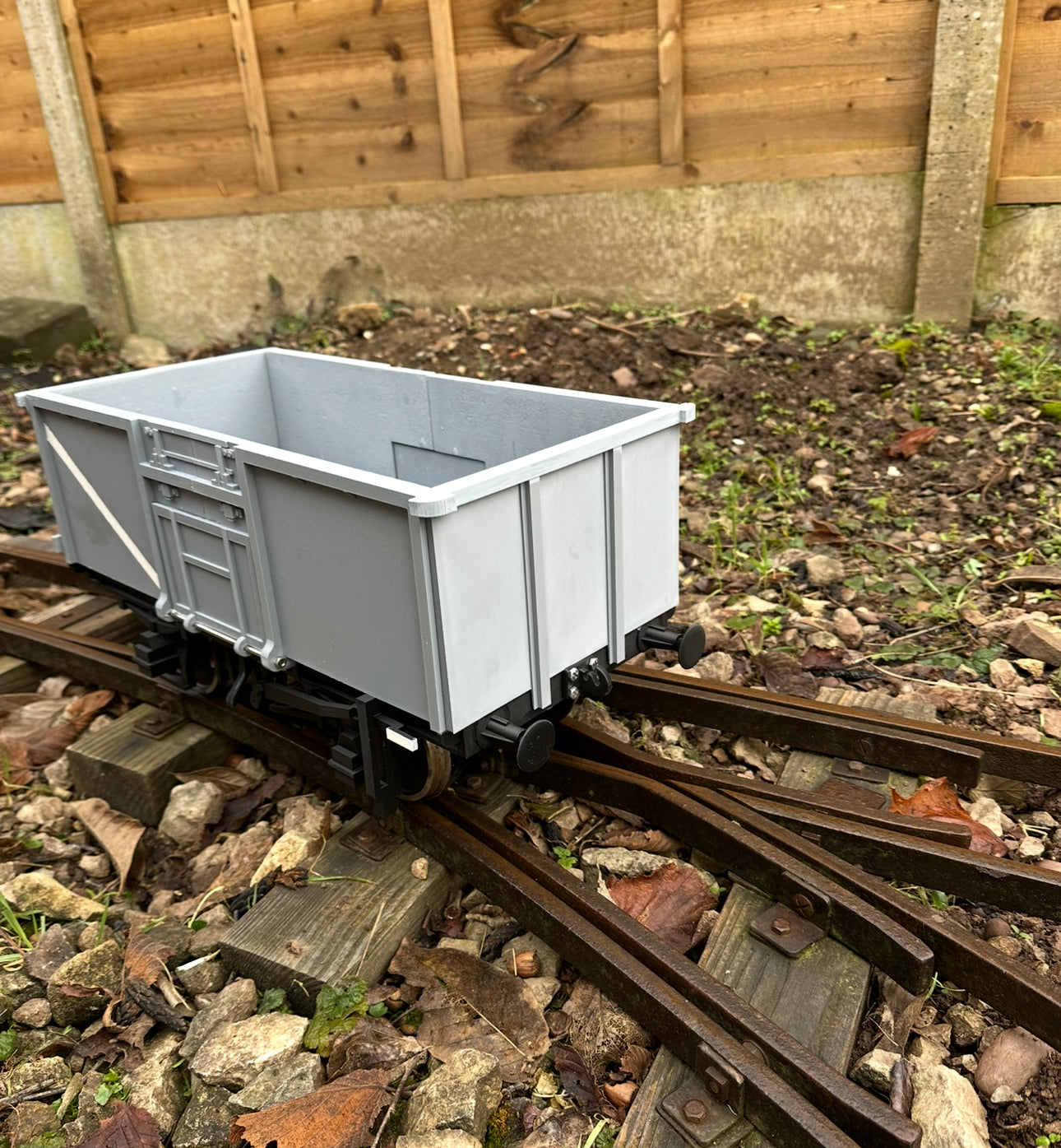 5” Gauge 16T Wagon