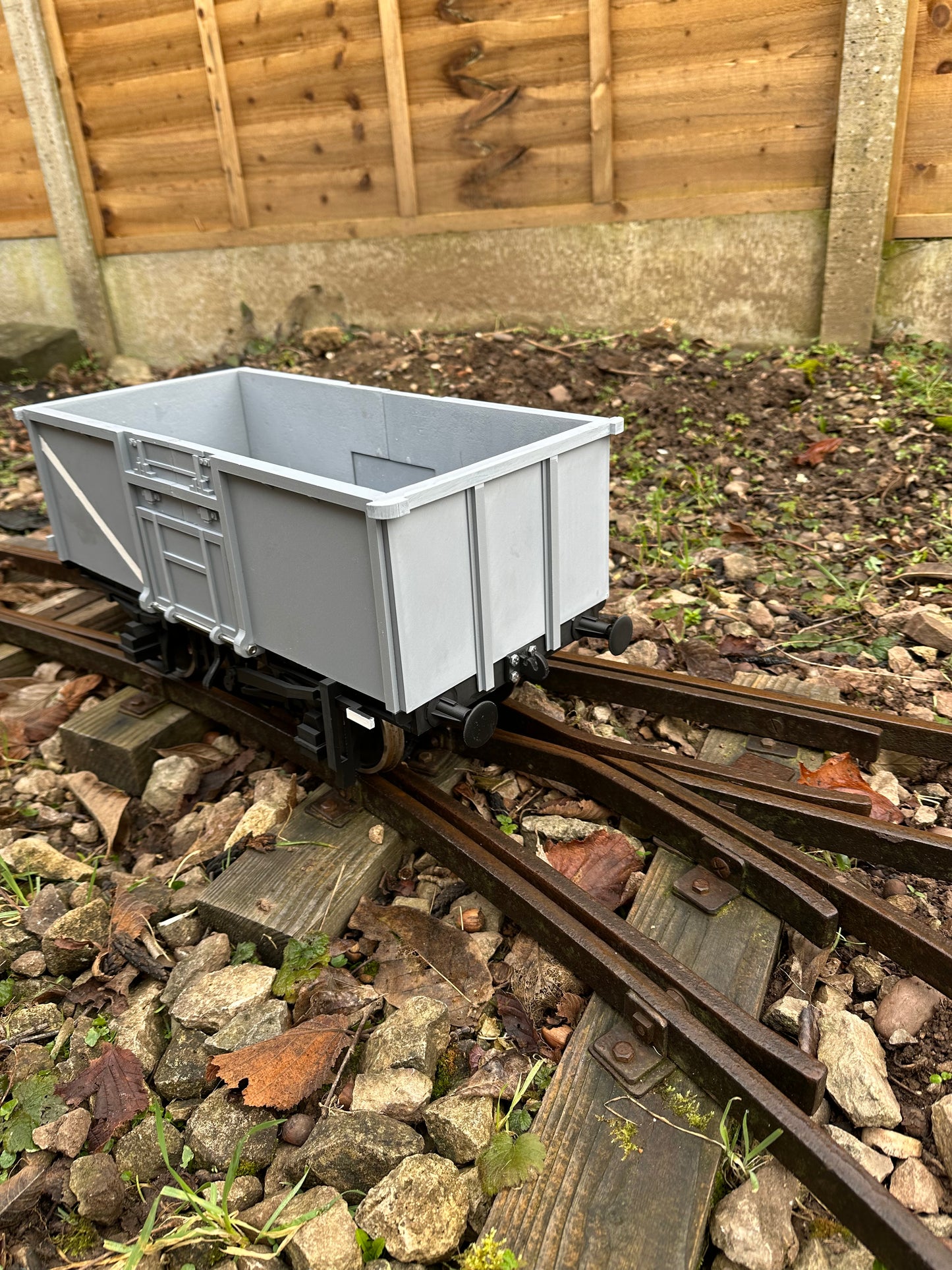 5” Gauge 16T Wagon