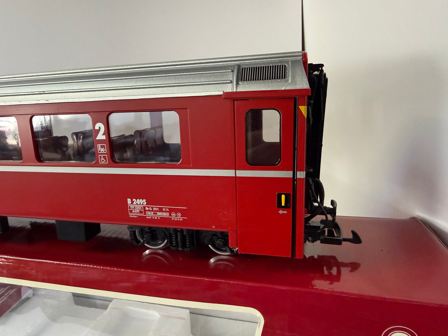LGB 30510 RhB passenger car