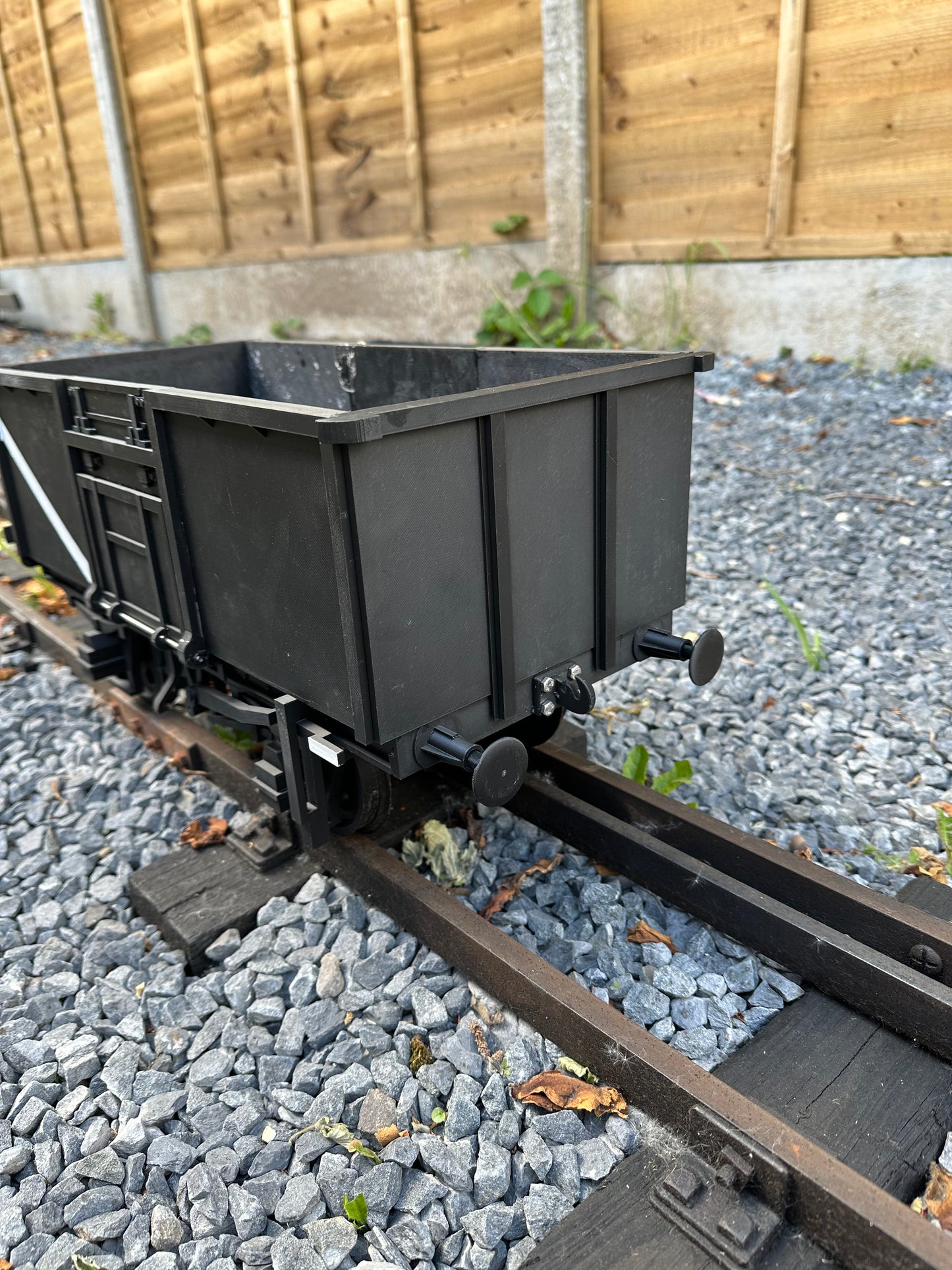 5” Gauge 16T Wagon Black
