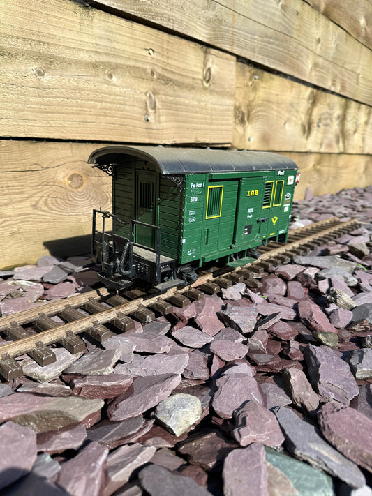 LGB G Gauge 32190 postal Wagon