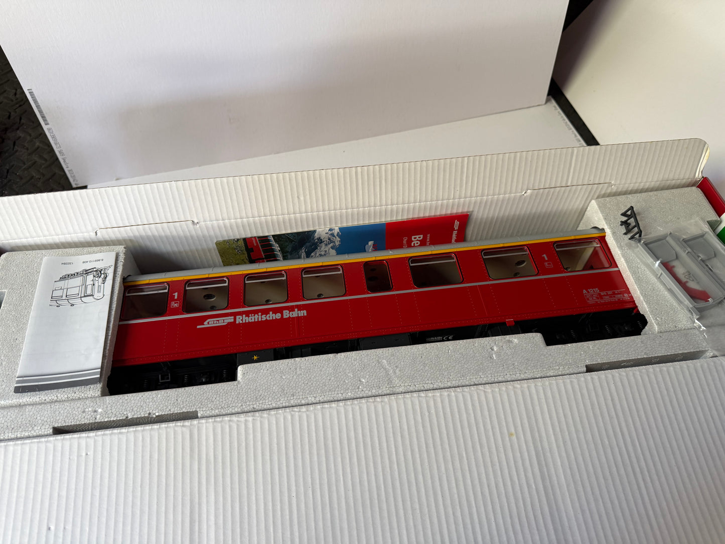 LGB 31523 first class express passenger car