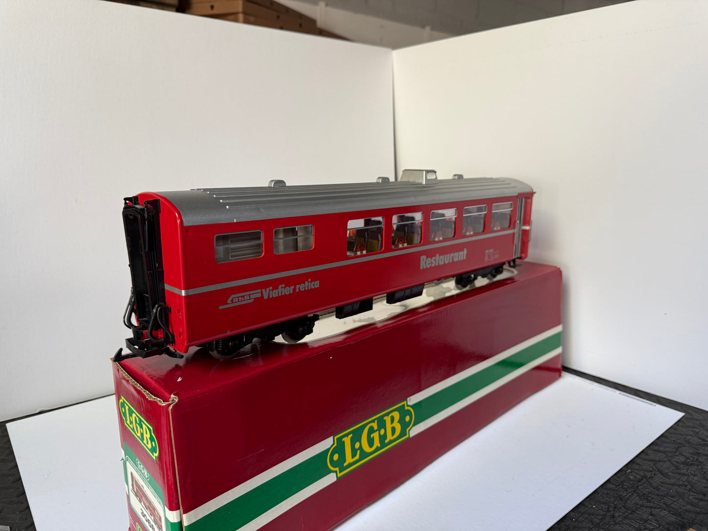 LGB 3069 RhB restaurant dining Car
