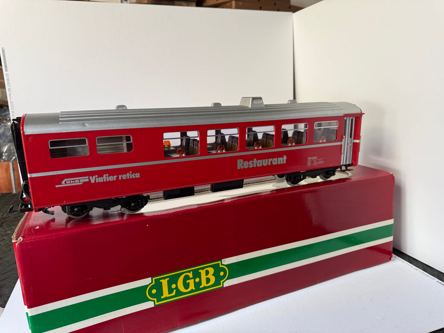 LGB 3069 RhB restaurant dining Car