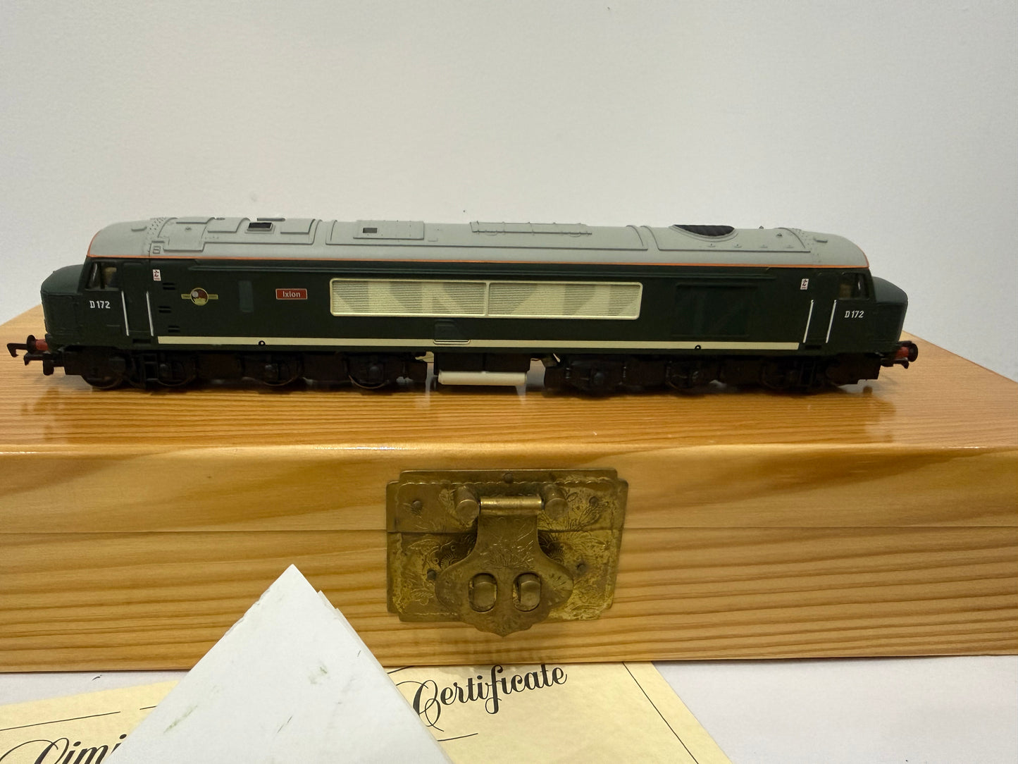 OO Gauge Bachmann limited edition D172 IXION