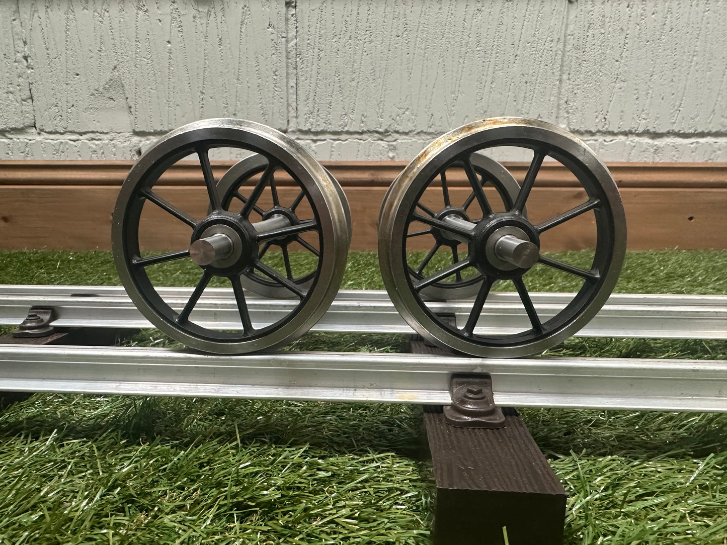 5” Gauge 8 Spoke Wagon wheels