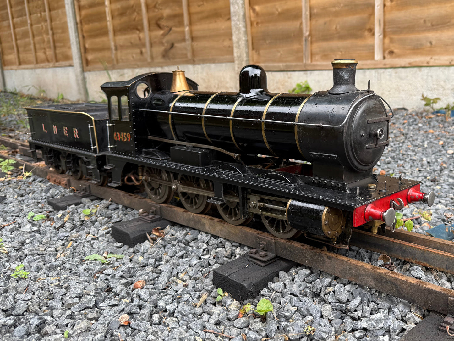 3 1/2” Gauge Netta