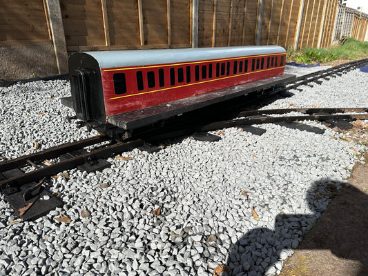 5” Gauge Ride on Coach