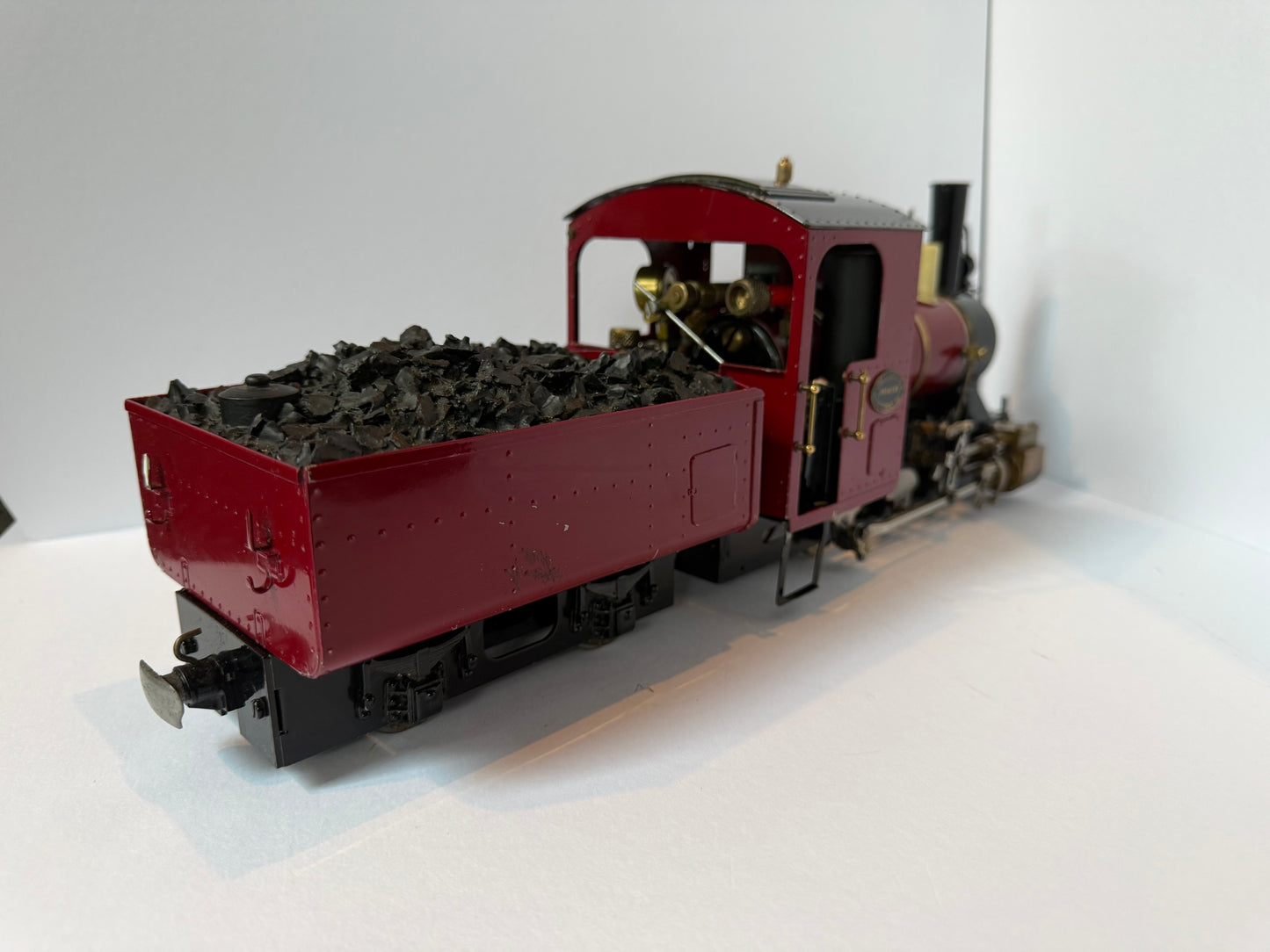 Roundhouse 16mm Live Steam (45mm Gauge) William 0-6-0, RC Fitted