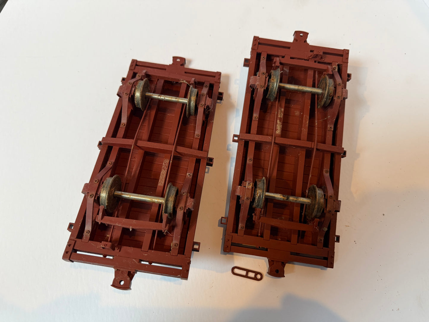 AMS G Gauge AM32-110 2 Car Set of Short Flat Cars