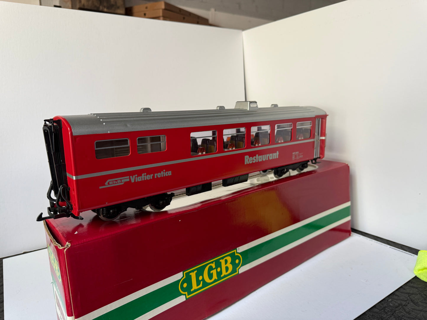 LGB 3069 RhB restaurant dining Car