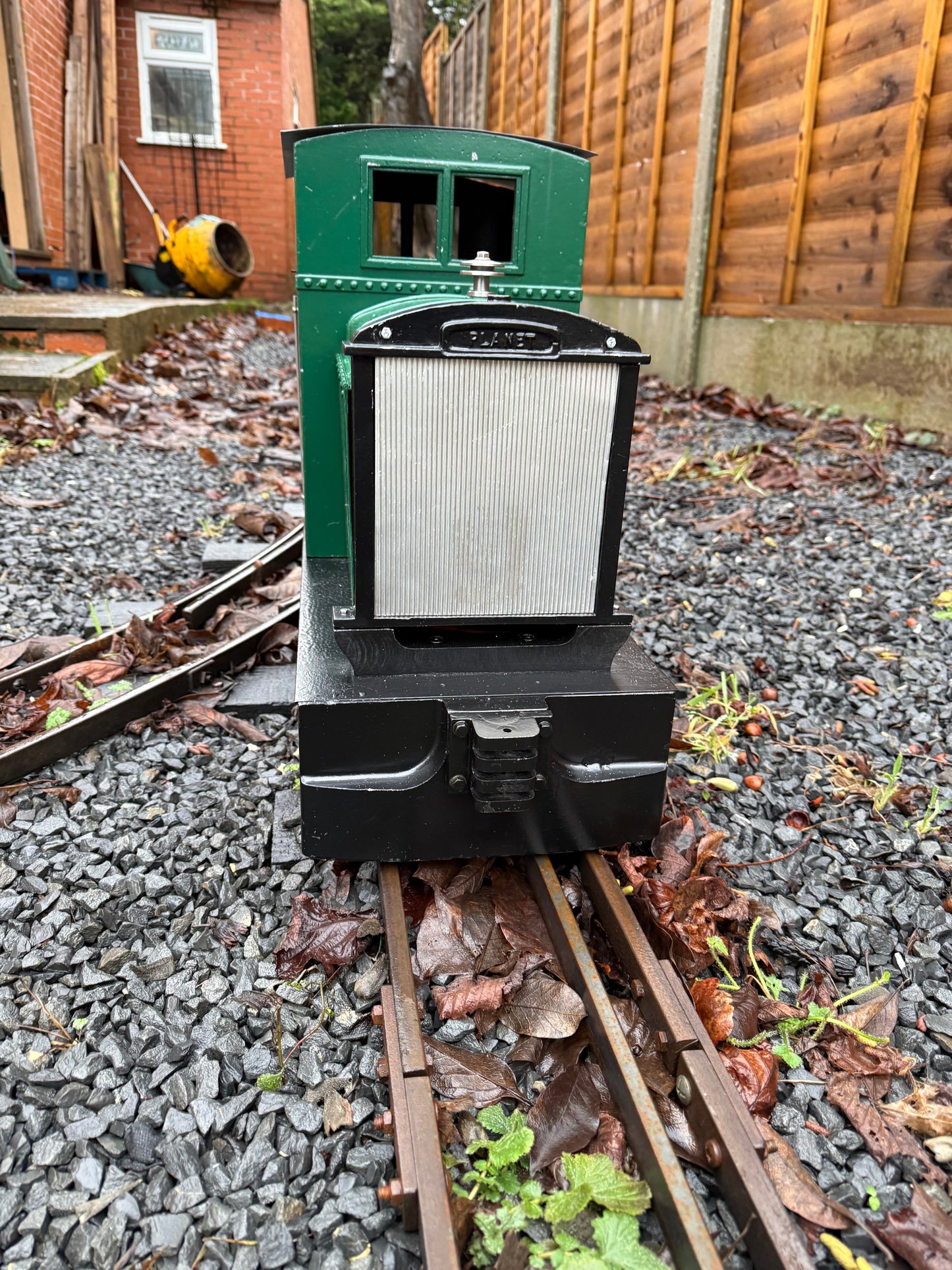 5” Gauge Dan Jeavons Planet 24v