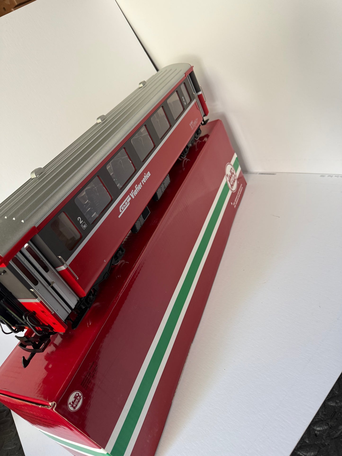 LGB 33670 RhB passenger car