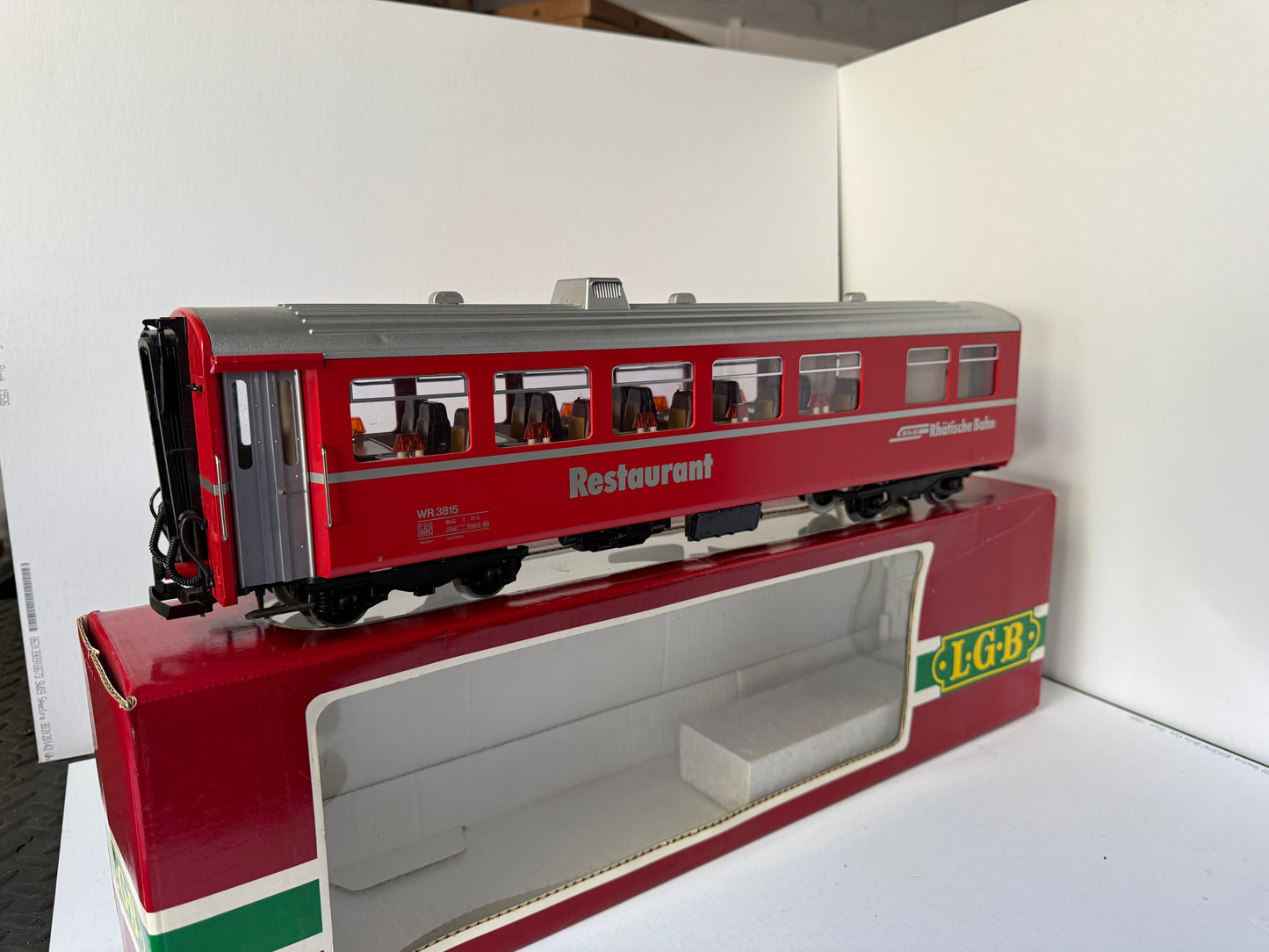 LGB 3069 RhB restaurant dining Car